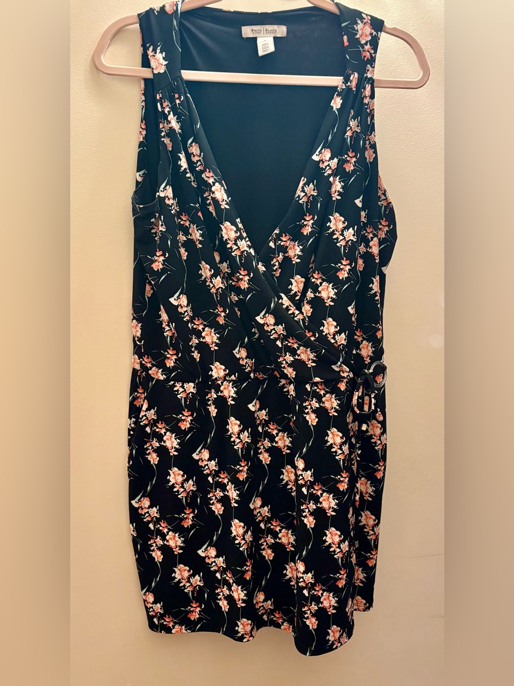 WHBM Black Floral Wrap Shorts Romper size 10 M